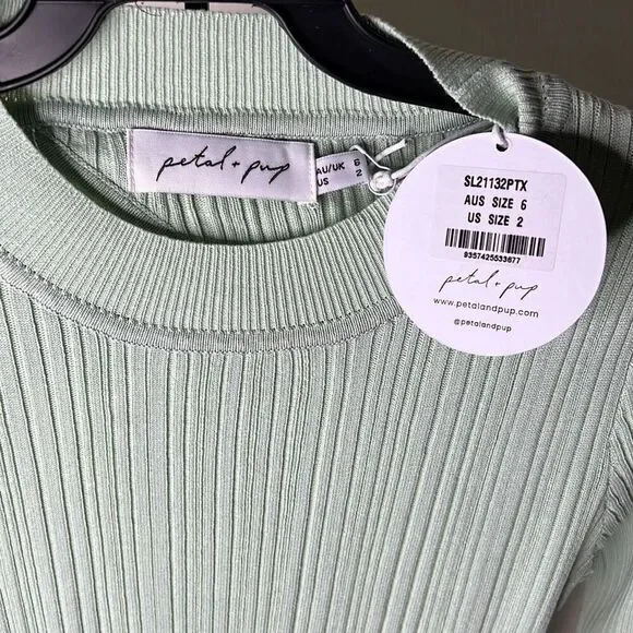 Petal and Pup Women's Milleri Dress Sage Green Ribbed Nwt Size 2 - Picture 3 of 7